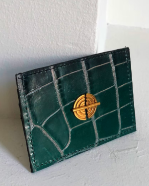 imgi_2_3b5d07_92b23c3403fa4d2387e6cd65d5fdfa80~mv2 Reina Cardholder - Green croc