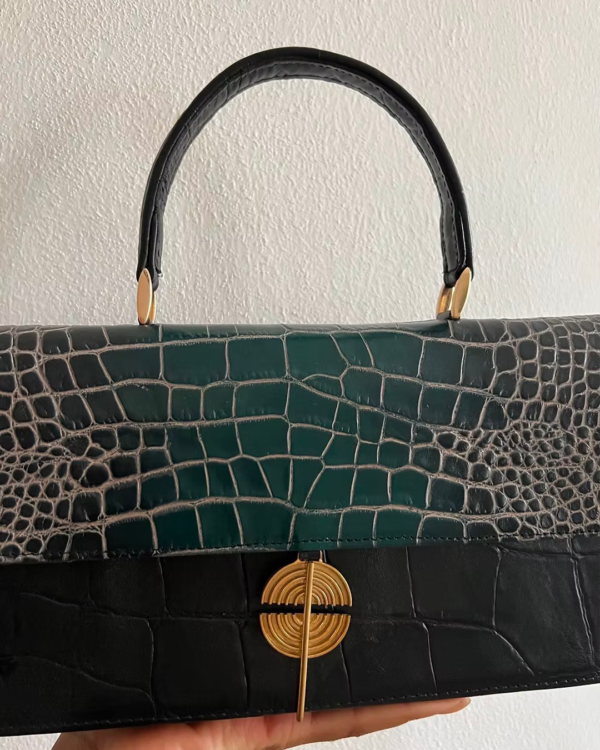 imgi_4_3b5d07_bf708f607b1f471d9ca3b944602d46fd~mv2 Malikah Dark Green & Black